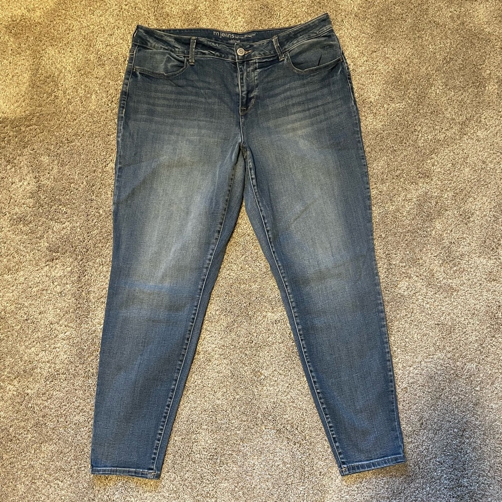 m jeans by maurices™ Mid Fit Mid Rise Jegging, size XL regular, NWOT